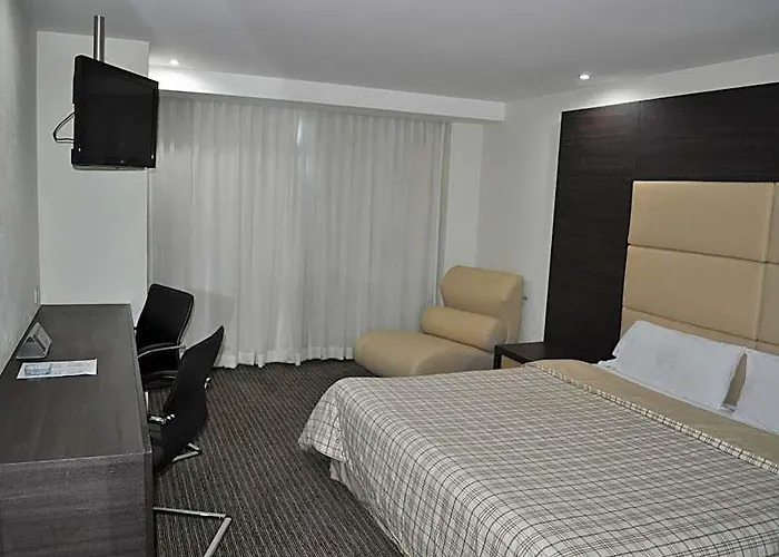 Astor Hotel 4*